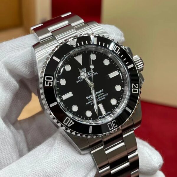 ROLEX 124060