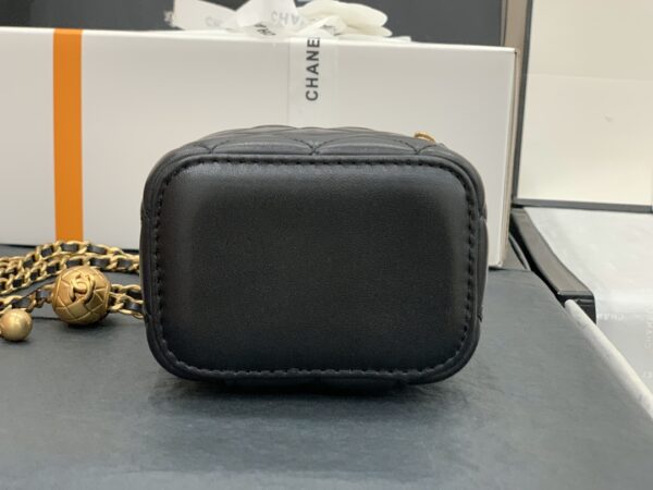 SHOULDER BAG AP1447 Chanel