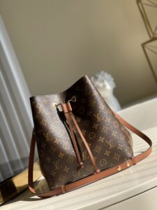 LV NEONOE LOUIS VUITTON review