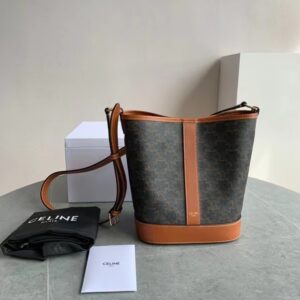 THE MEDIUM BUCKET IN TRIOMPHE TAN 191442 CELINE