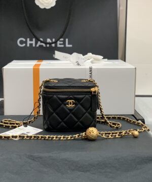 SHOULDER BAG AP1447 Chanel